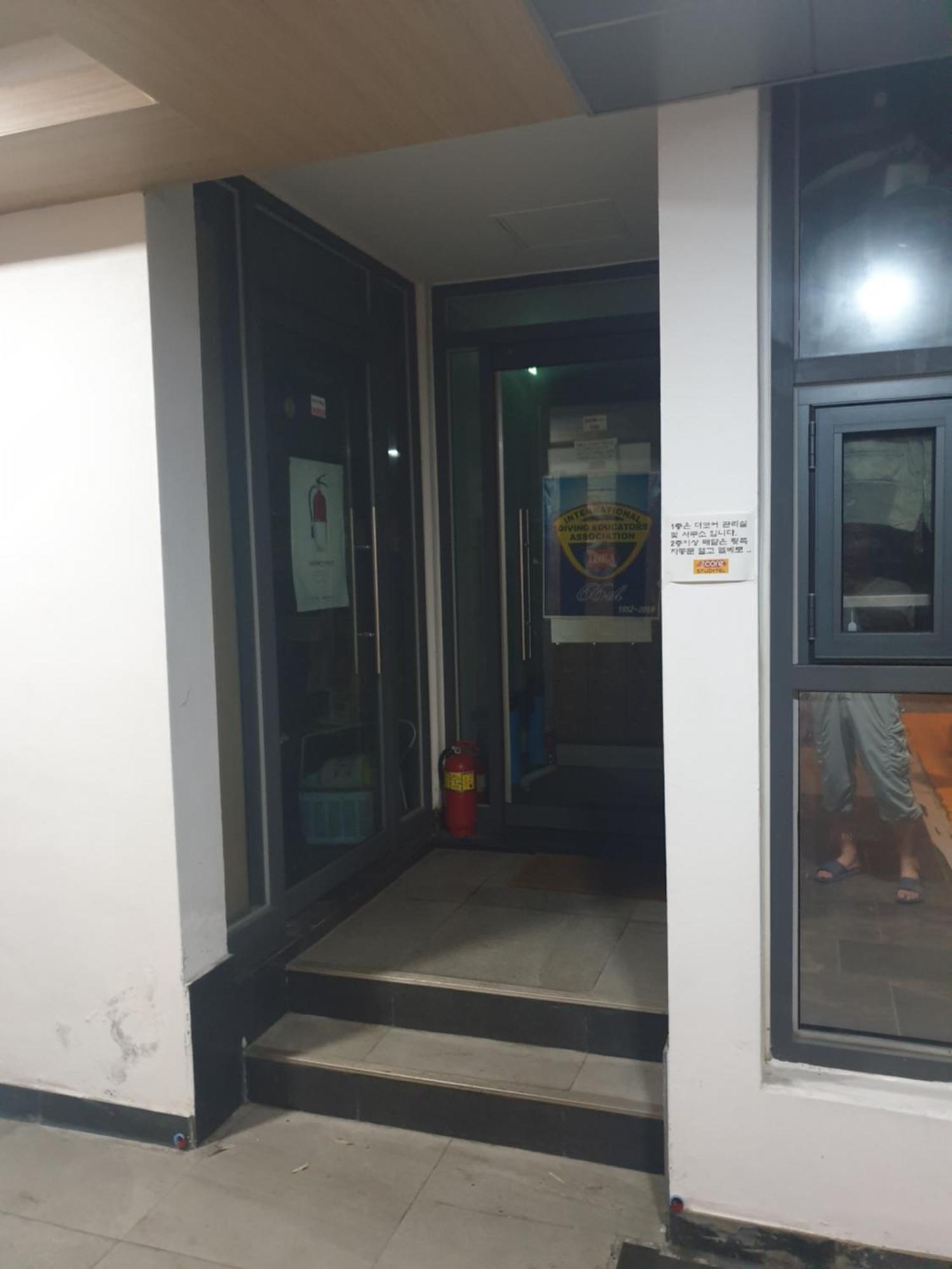 The Core Albergue ソウル特別市 エクステリア 写真